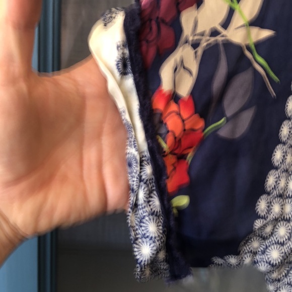Floral Blouse - Picture 2 of 4